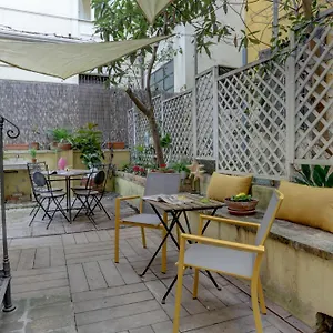  Apartamento Colosseo Secret Garden - And