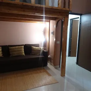1a Grace House Rom