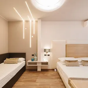 בית הארחה Etruska Luxury Trastevere