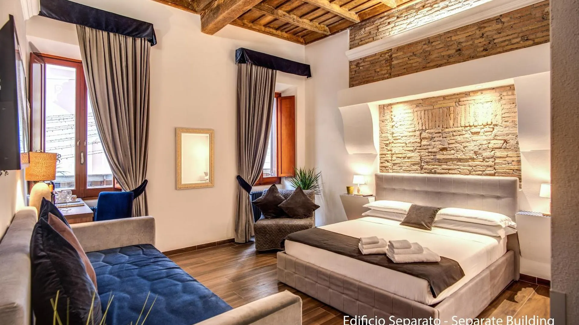 Tritone Top House Roma